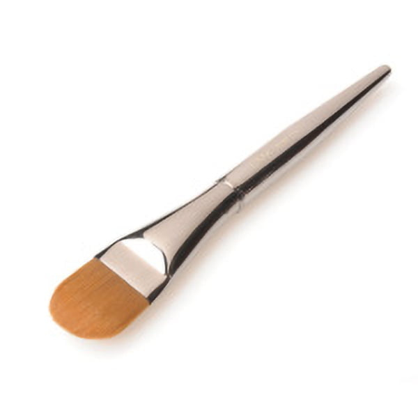 DMK Cosmetics Crème Glace Brush er laget spesielt for primeren ved samme navn. Den kan også brukes til foundation og fargkorrigerende kremer.