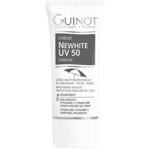 Newhite Crème UV50 er en farget dagkrem med SPF 50 som jevner ut hudtonen og gir naturlig glød. Reduserer og forebygger pigmentering Tilpasser seg hudtonen med naturlig farge Gir høy solbeskyttelse Perfekt som dagkrem og lett foundation i ett.